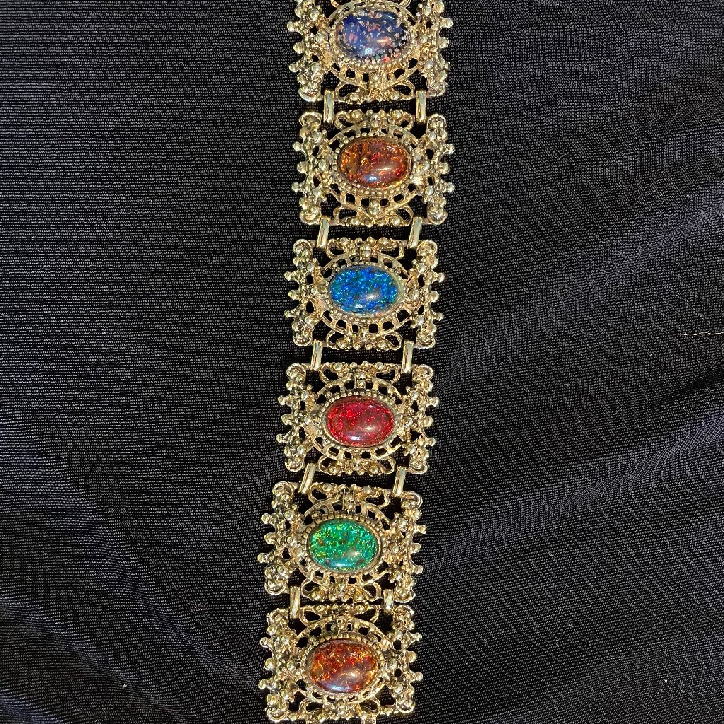 Dragon Egg Braclet